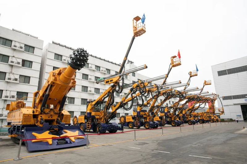 逐夢起航！讓我們奮楫揚(yáng)帆，破浪前行！——設(shè)備公司2023新年獻(xiàn)詞